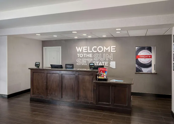 Hampton & North/happy Valley Hotel Phoenix