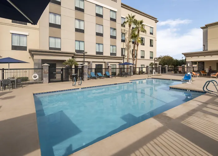 Hampton & North/happy Valley Hotel Phoenix