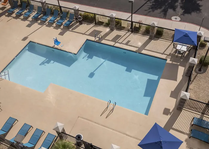 Hampton & North/happy Valley Hotel 3*